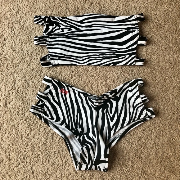 Bikini set - Picture 2 of 5